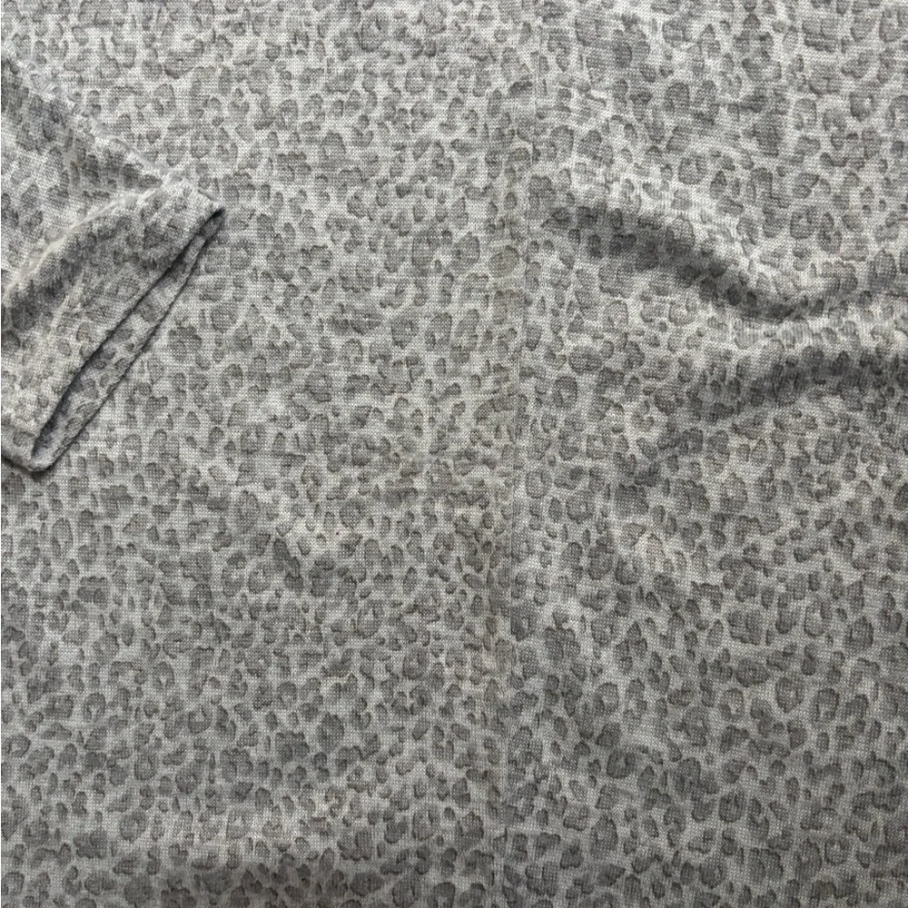 Banana Republic Gray Cowl Neck Sweater - Picture 3 of 4